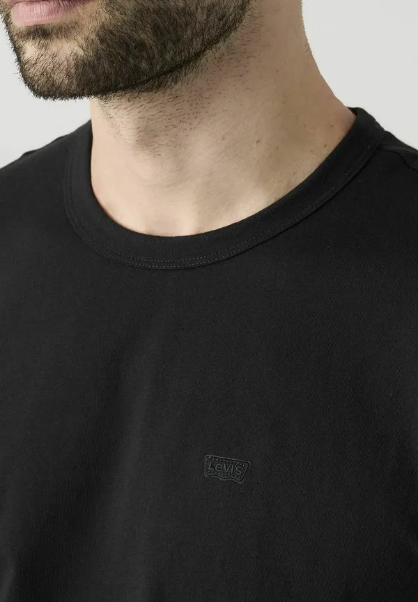 Оригинальная футболка, окрашенная в цвет бордо, базовая футболка. Levi'S, Garment Dye Oxblood - Blacks — фото 2