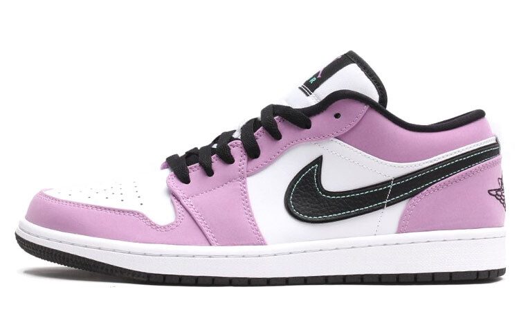 

Кроссовки JORDAN 1 Low Se Violet Shock White Black