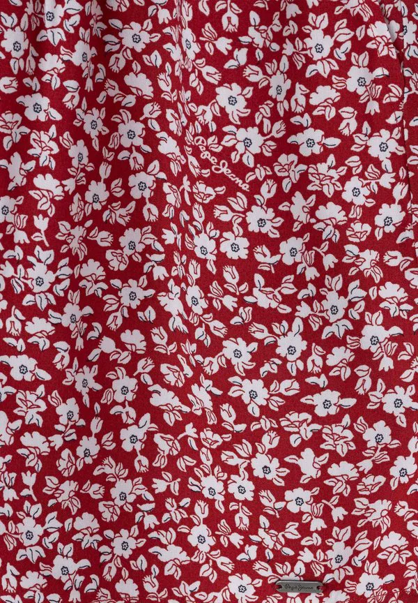 Харриет в одном комбинезоне Pepe Jeans, Royal Red — фото 4