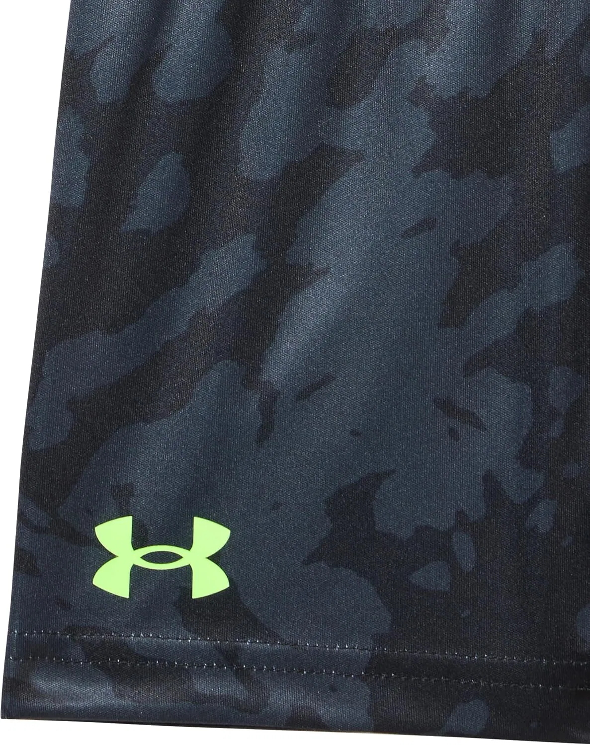 Детский спортивный комплект из футболки и шорт Under Armour, Mod Gray Printed — фото 2