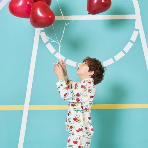 Куртка джинсовая Cherry All-Over от MINIDOU, мальчик, цвет мультиколор — фото 3