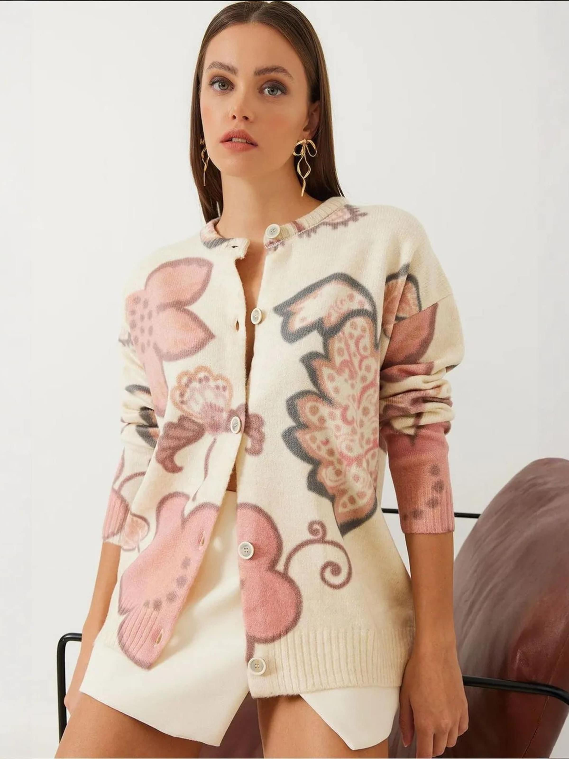 

Bianco Lucci Вязаный кардиган в цвете крем