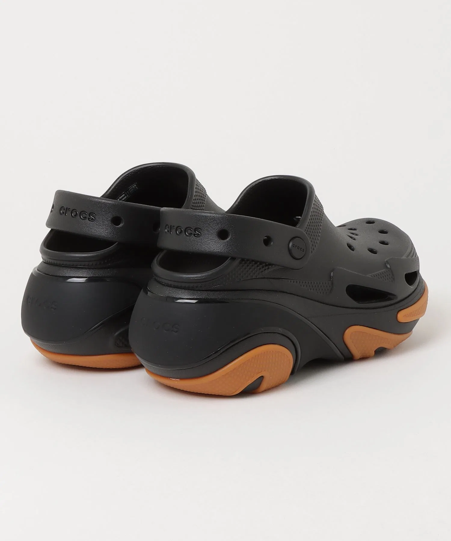Мужские/Женские сабо Crocs BUBBLE CRUSH CLOG — фото 3