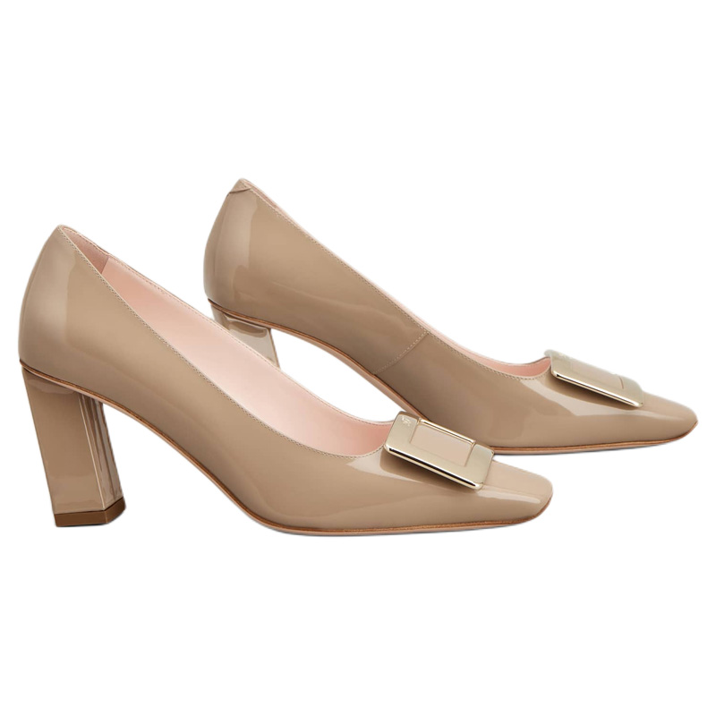 Туфли-лодочки Roger Vivier с логотипом на каблуке-платформе, бежевые — фото 4