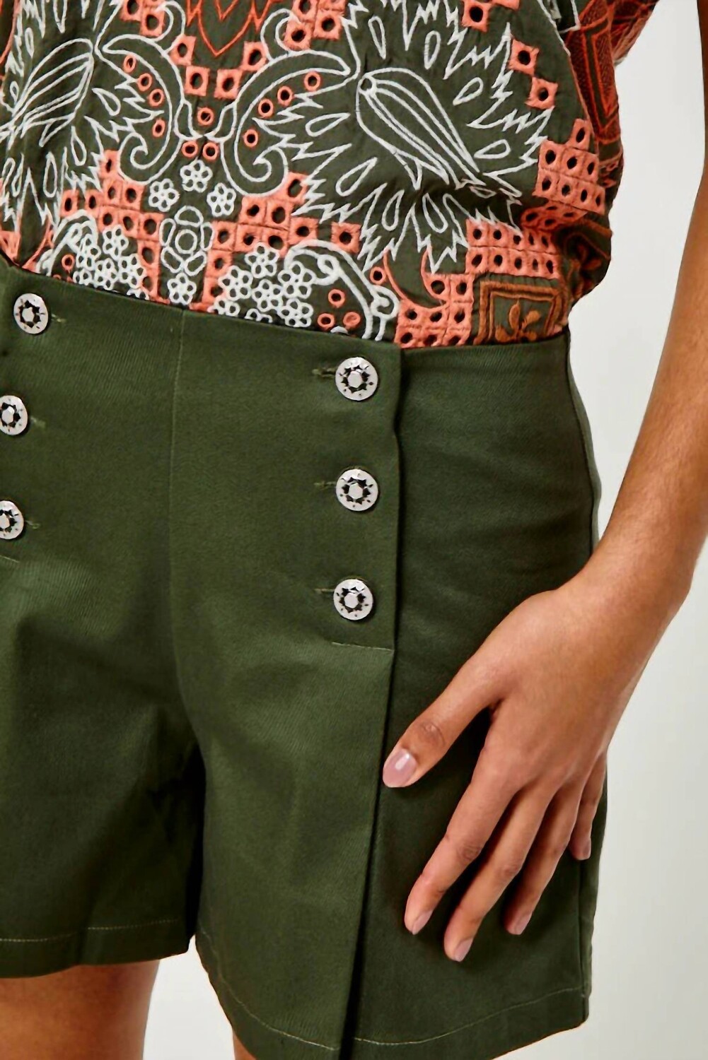 

Шорты Vera цвета тимьяна Cartolina Nantucket