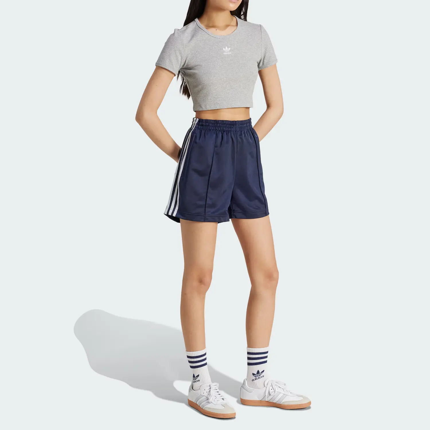 Adidas Originals Женские повседневные шорты Firebird темный индиго/белый — фото 4