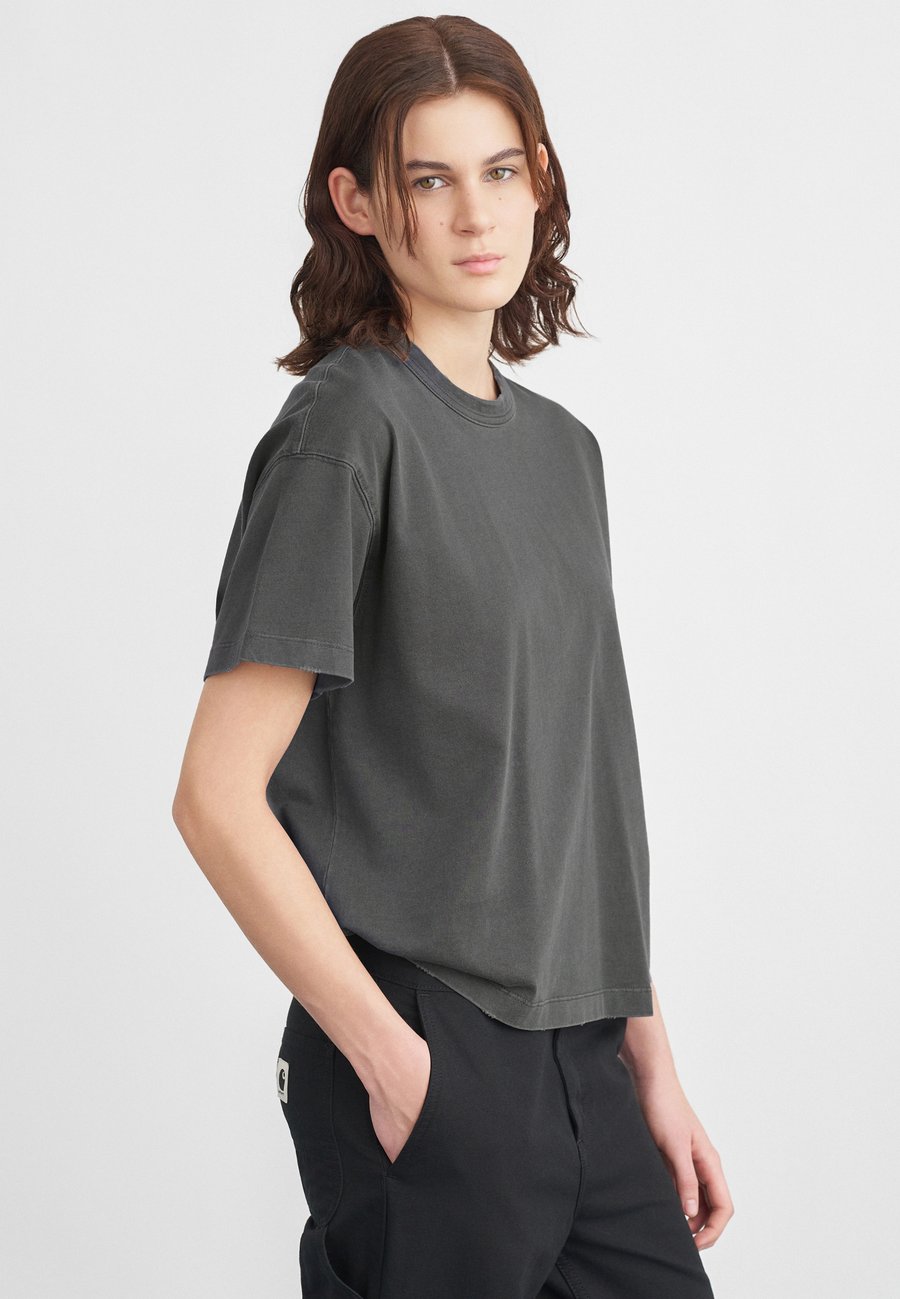 

Футболка Carhartt WIP TORION , Black Grind Washed/Black, Черный, Футболка Carhartt WIP TORION , Black Grind Washed/Black