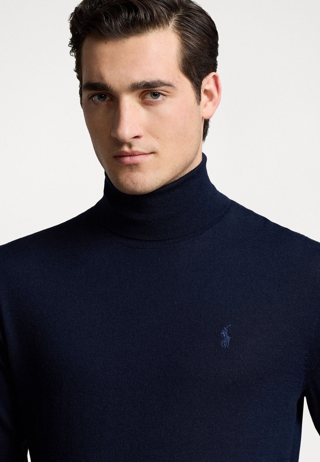 

Джемпер WASHABLE WOOL TURTLENECK SWEATER Polo Ralph Lauren, темно-синий