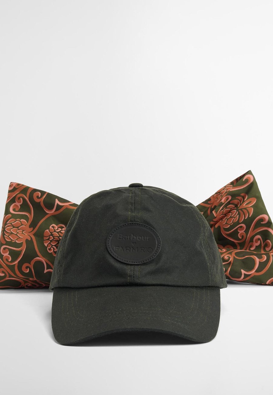 

Бейсболка Barbour Barbour FARM Rio Alice Cap, Fern/Green Heart/Dark Green