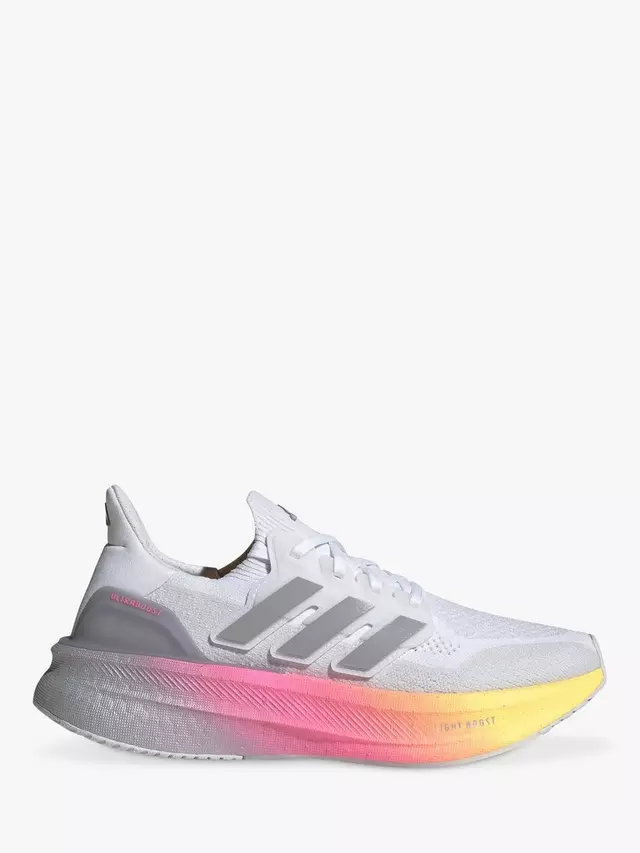 

Кроссовки adidas Men's Ultraboost 5