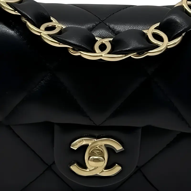 CHANEL Кожаная сумка через плечо, кроссбоди женская Black — фото 2