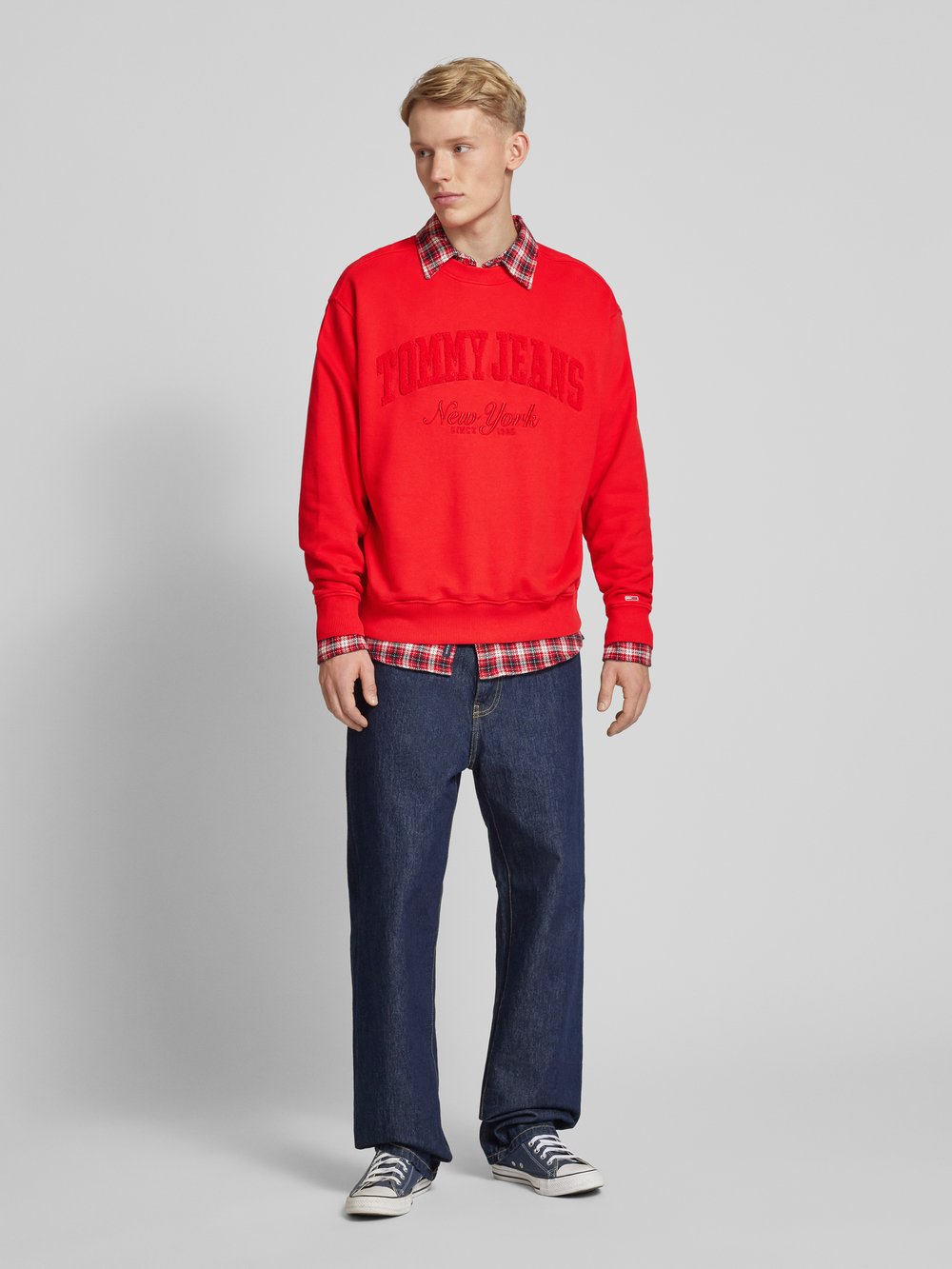 

Толстовка с вышитым логотипом Tommy Jeans, красный