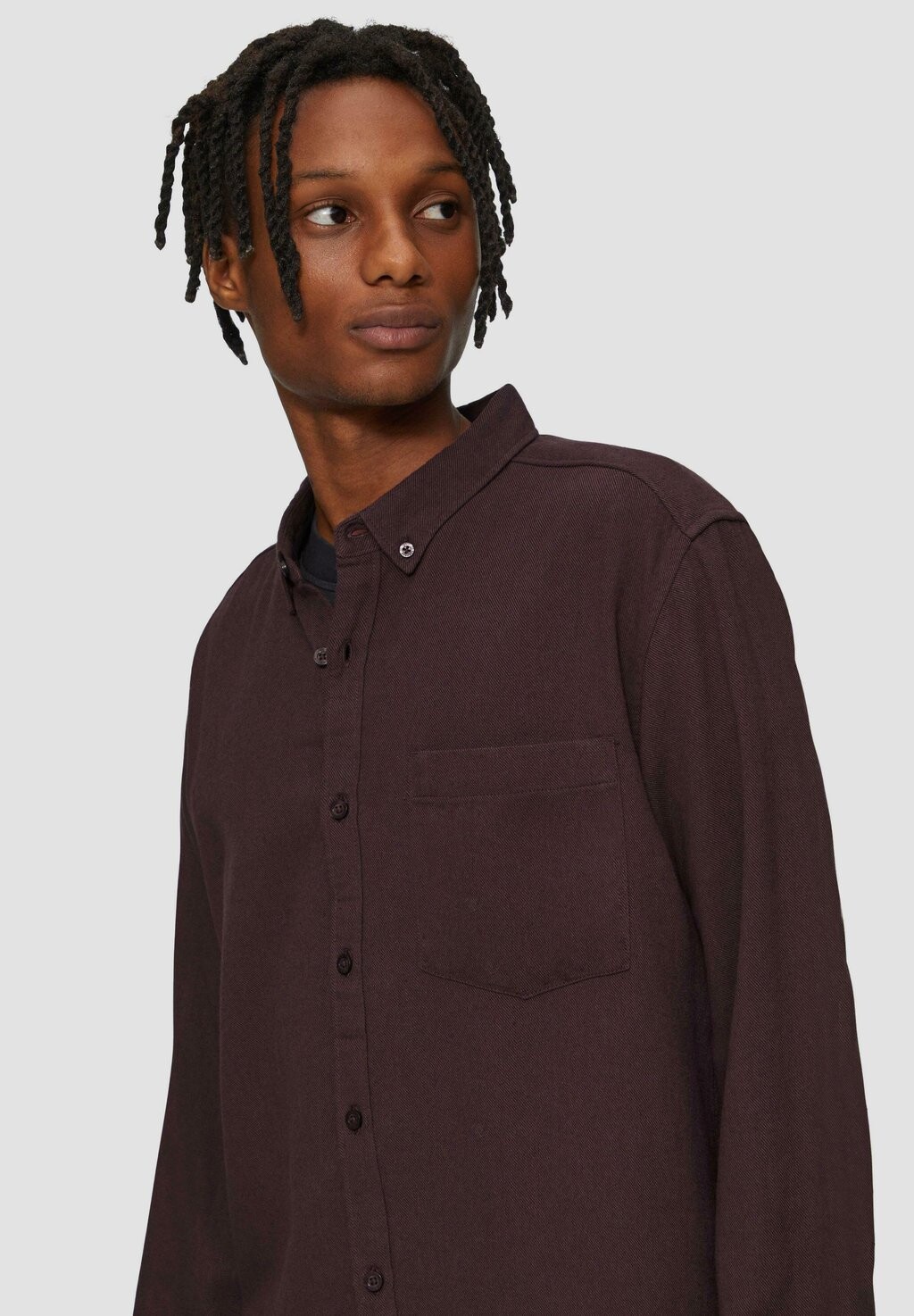 

Рубашка REGULAR FIT MIT AUFGESETZTER QS, фиолетовый