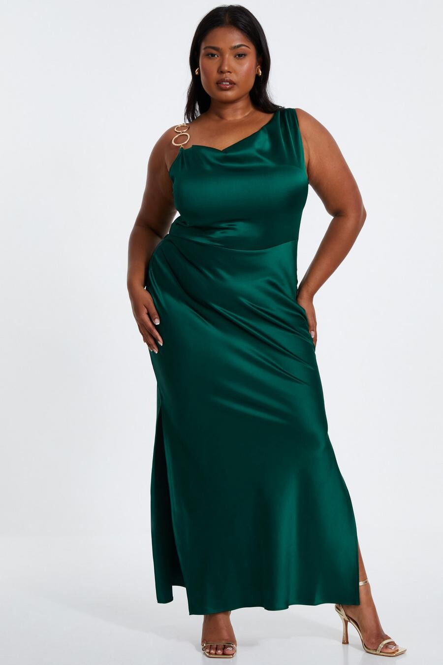 

Платье-миди Curve Bottle Green сатинового цвета со сборками QUIZ Clothing