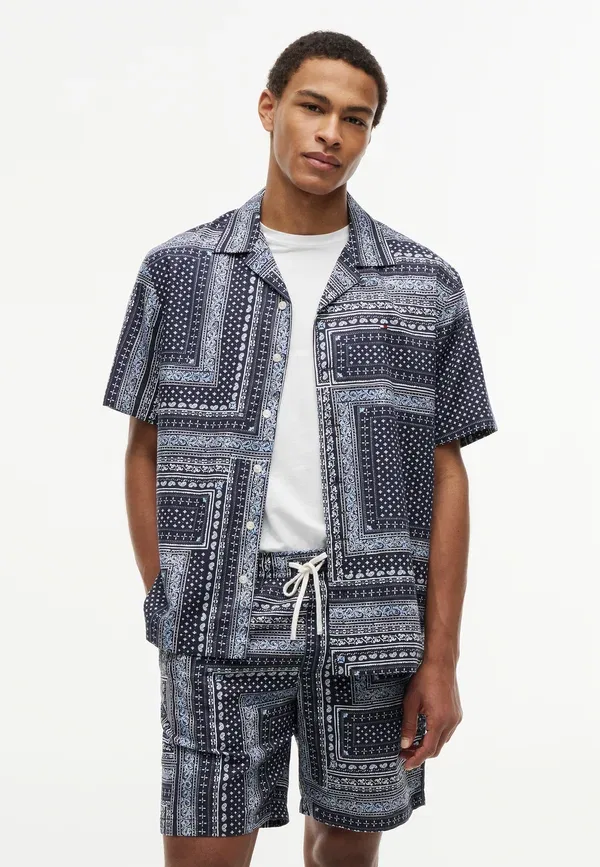 Футболка Tommy Hilfiger Bandana Summer Graphic, темно-синий