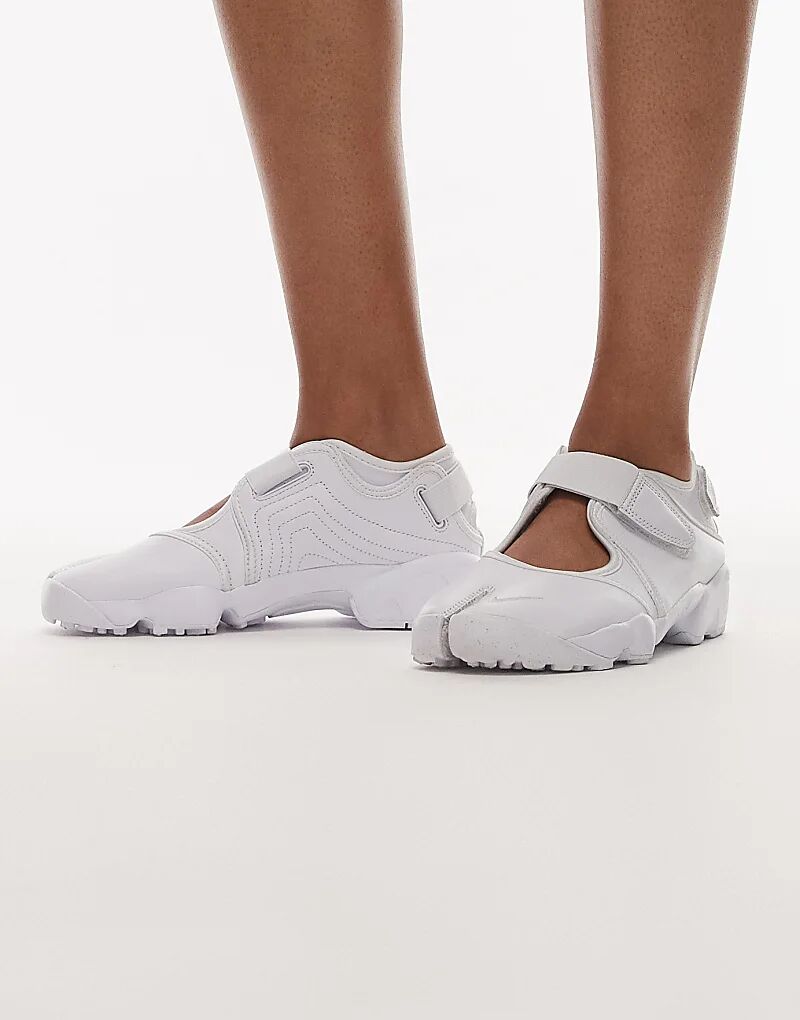 Кроссовки унисекс Nike Air Rift белого цвета — фото 4