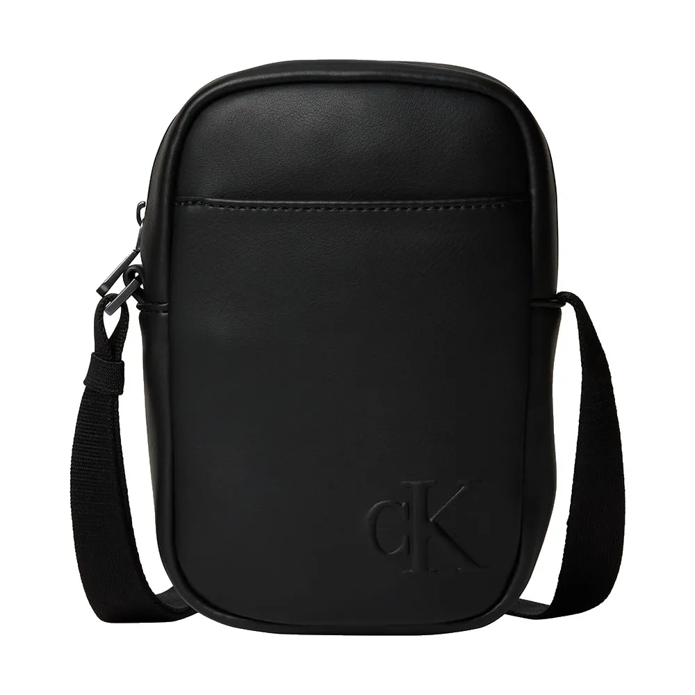 

Сумка через плечо Calvin Klein Bold CK Slim Reporter, черный