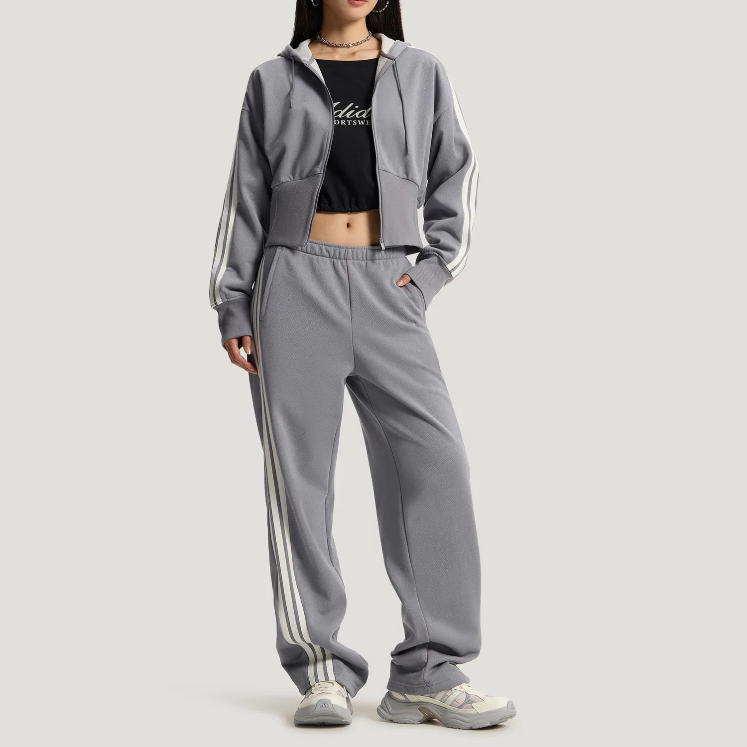 Джоггеры трикотажные Adidas Gray — фото 4
