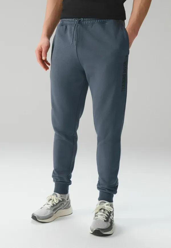 Тренировочные штаны Regular Fit Active Training Division Slim Fit Joggers, Next, цвет новый серый сланец
