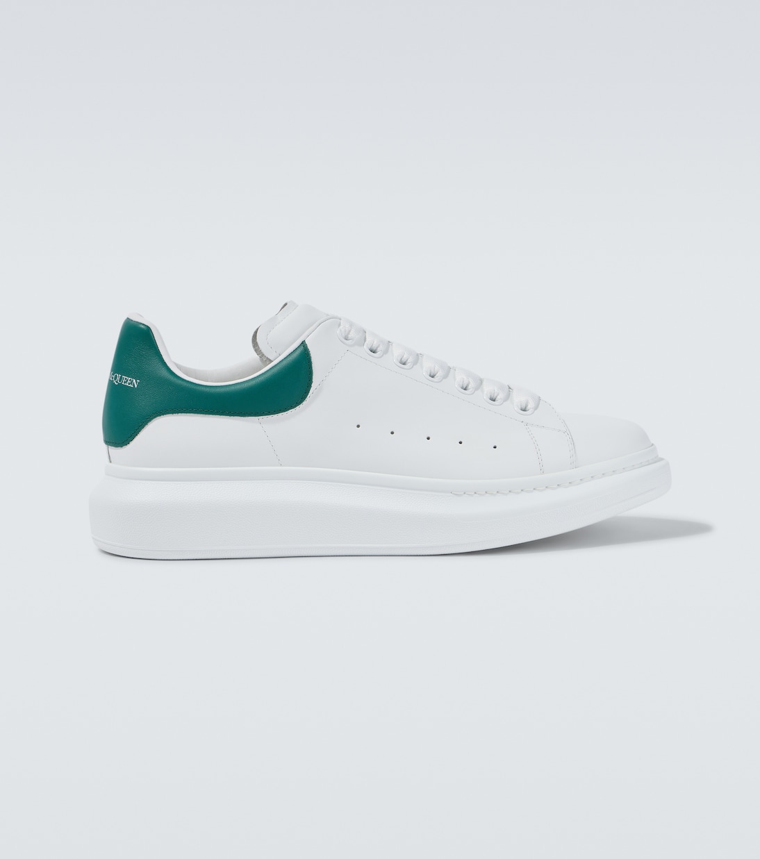 

Массивные кожаные кроссовки McQueen, White/Phtahlo Green