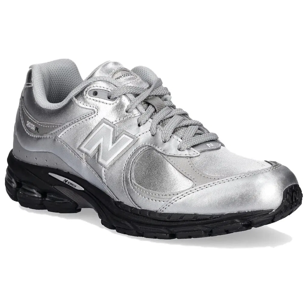 Кроссовки Leather Pack New Balance 2002R серебристые — фото 4