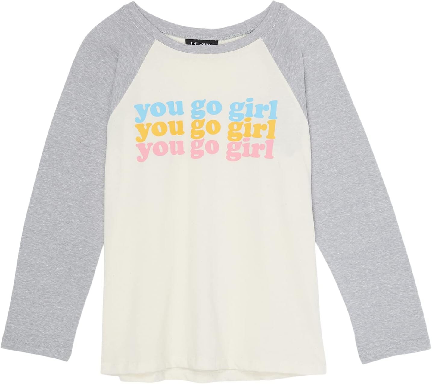 

Рубашка Tiny Whales You Go Girl Graphic Two-Tone Raglan Shirt, цвет Natural/Heather Gray