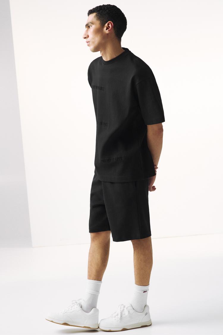 

Толстовка с коротким рукавом Pull And Bear, черный