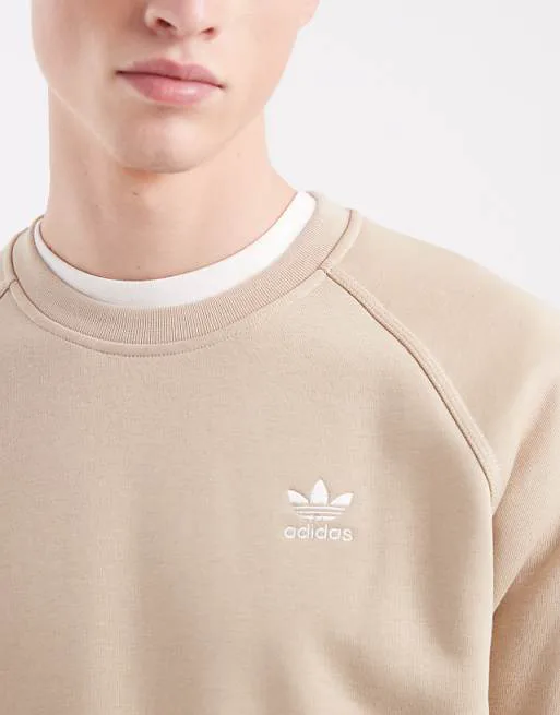 Толстовка цвета хаки с трилистником adidas Originals Essentials Crew — фото 3