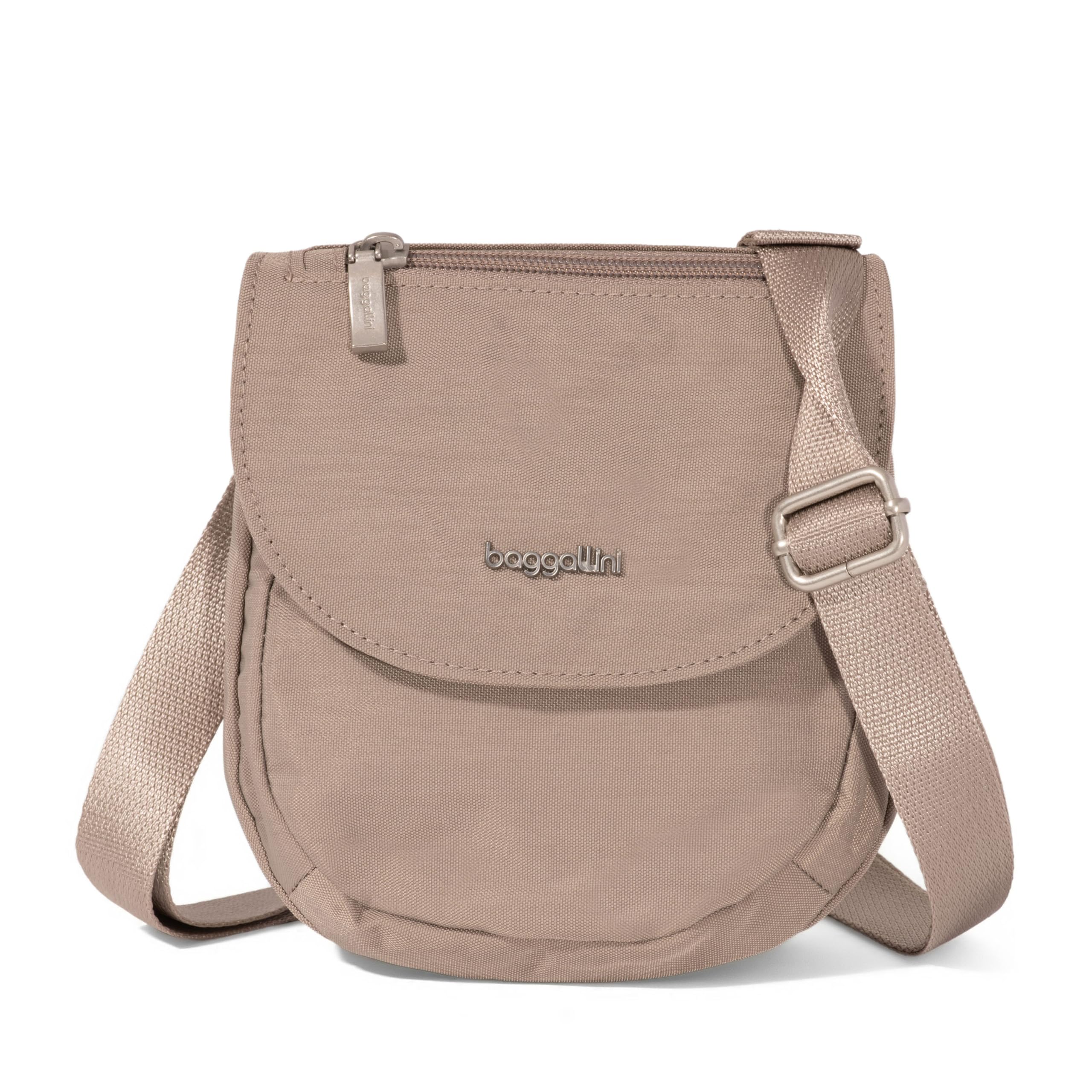 

Сумка кросс-боди Baggallini Dash Crossbody, цвет Moonrock, Серый, Сумка кросс-боди Baggallini Dash Crossbody, цвет Moonrock