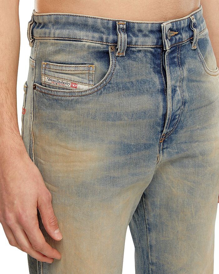 Джинсы Diesel 1998 D-Buck Bootcut в цвете Средне-синий — фото 4