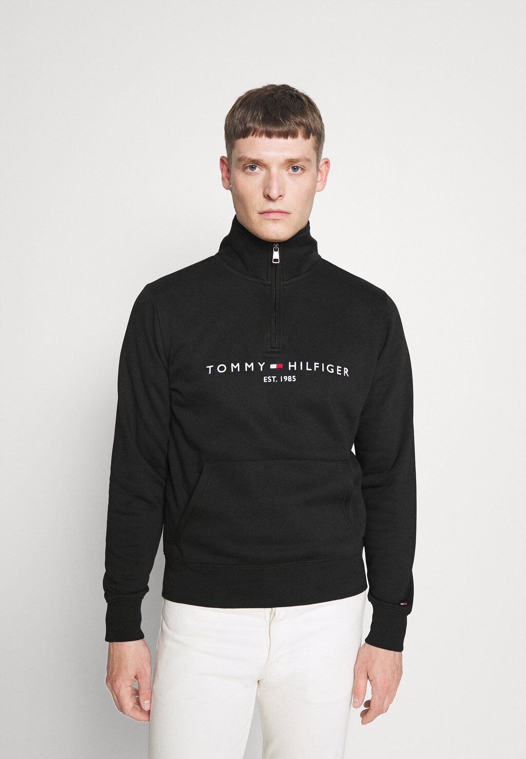 

Толстовка Tommy Hilfiger, черный