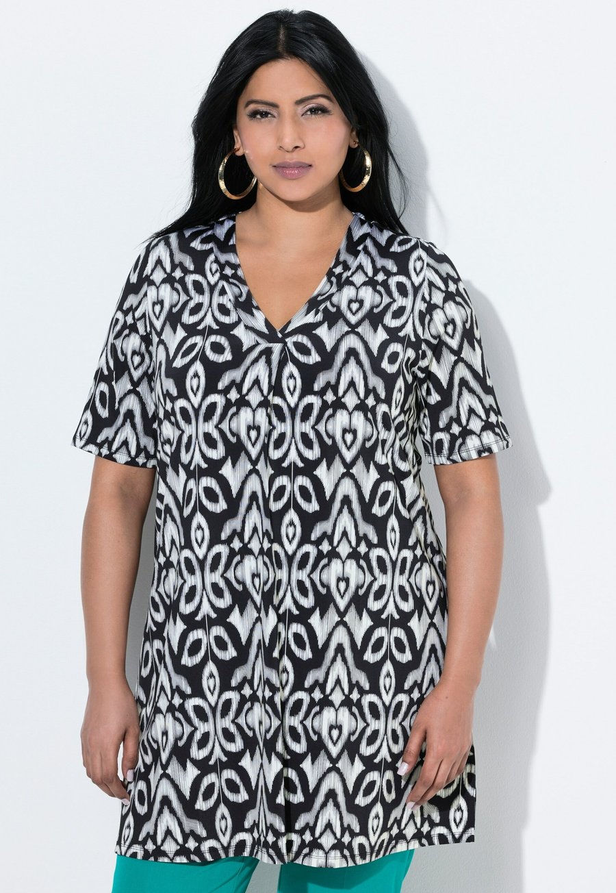 

Футболка Ulla Popken SLINKY FLORALES DESIGN V-AUSSCHNITT HALBARM, Black, Черный, Футболка Ulla Popken SLINKY FLORALES DESIGN V-AUSSCHNITT HALBARM, Black