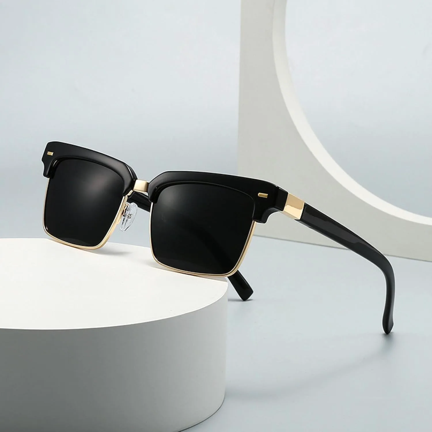 

Модные женские солнцезащитные очки в стиле ретро с заклепками, мужские прозрачные с градиентом, защита от УФ-излучения UV400 TYUVIVO, Leopard Tea Gradient