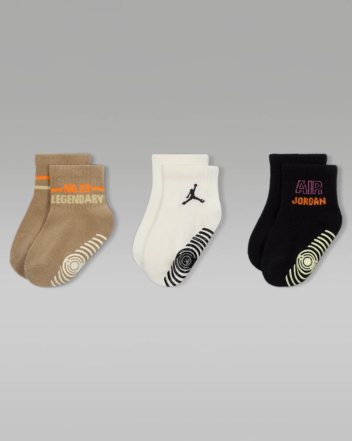 Baby Legendary Gripper Socks (3 пары) Jordan, Khaki