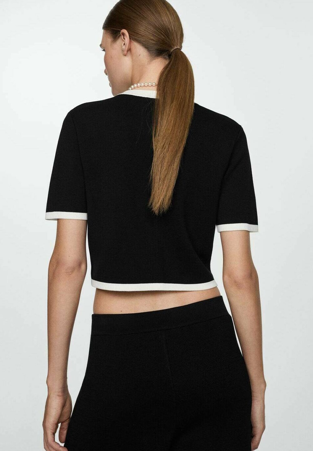 

Кардиган Mango, черный