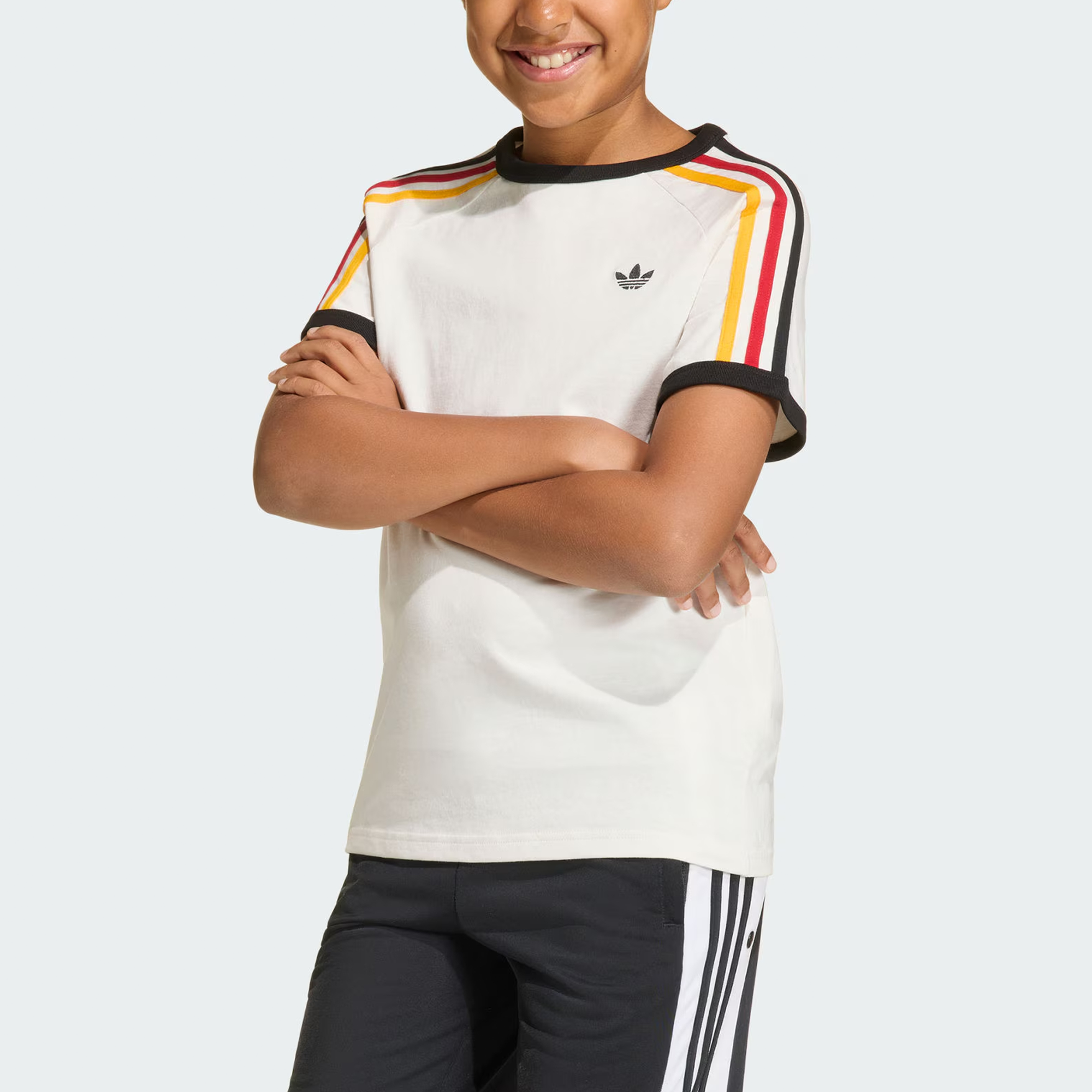 Футболка Kids' 3 Stripes Adidas Originals, белый/красный/желтый/черный — фото 4