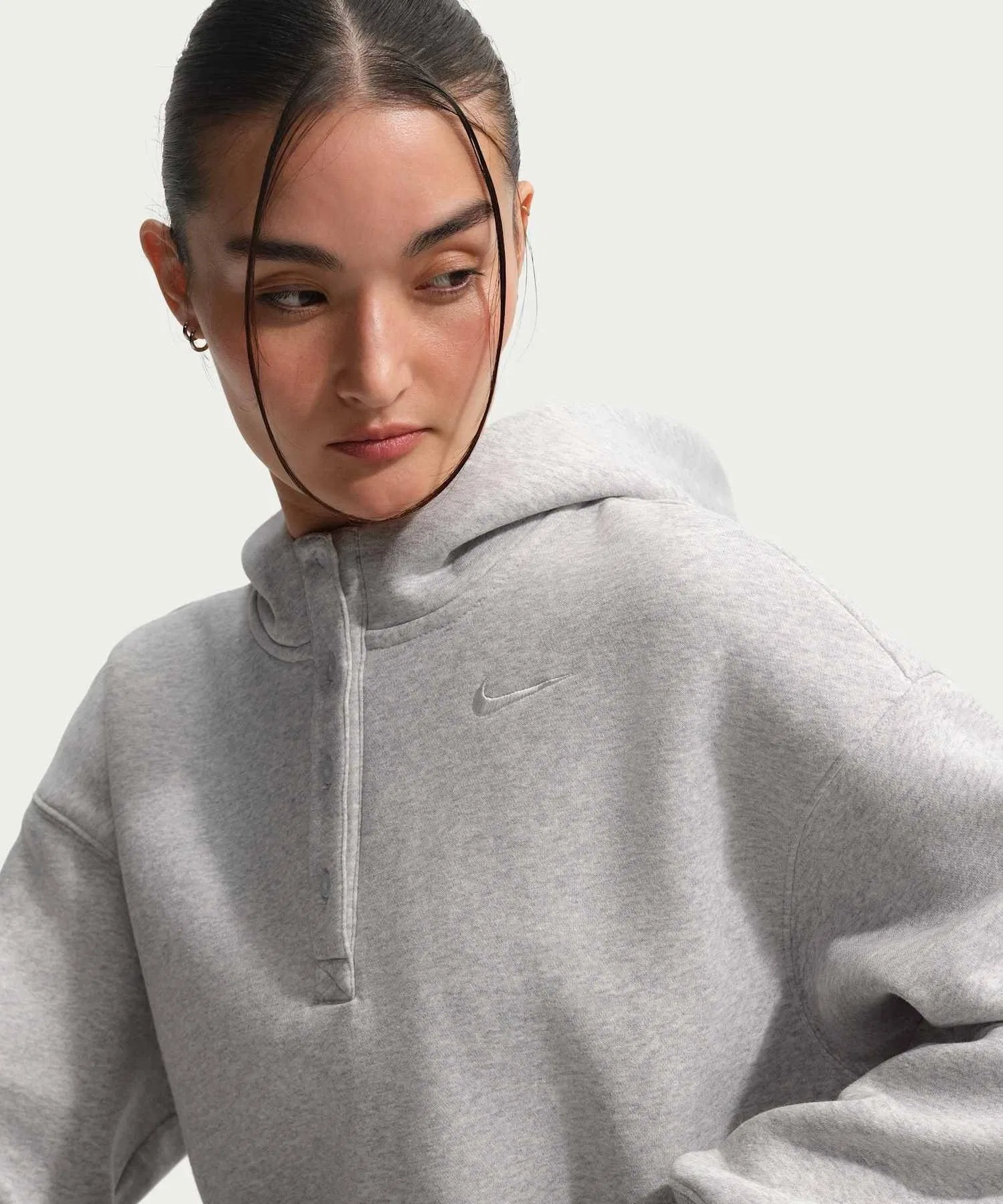 Женская укороченная толстовка Nike Phoenix Fleece Oversized IF0259-043 Pure Platinum — фото 4