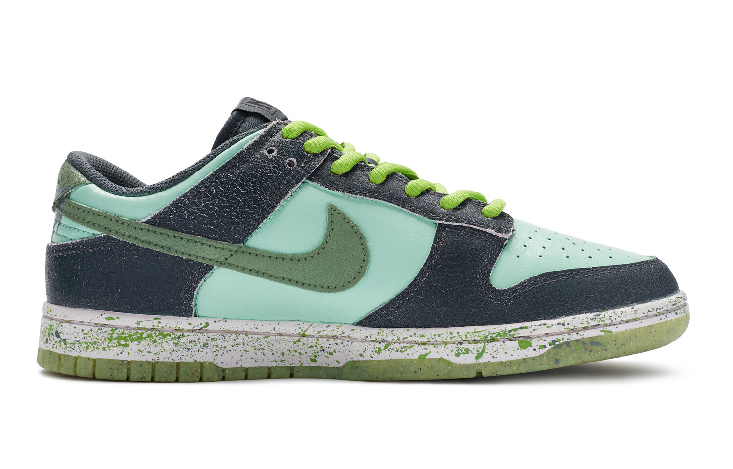 

Кроссовки Nike Dunk Skateboard Shoes Women's Low-Top Gray Green