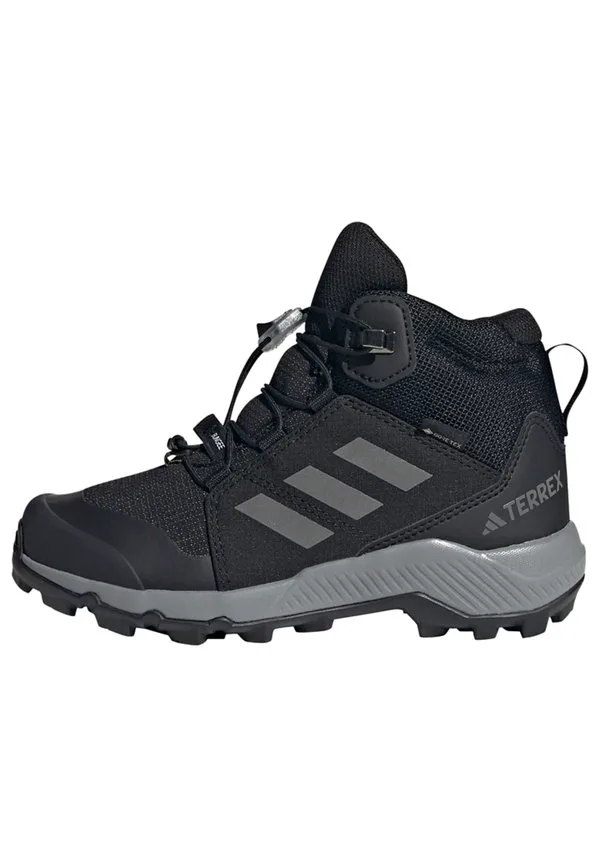 Походные ботинки средней жесткости из материала gore-tex Adidas Terrex, Core Black Grey Three Core Black