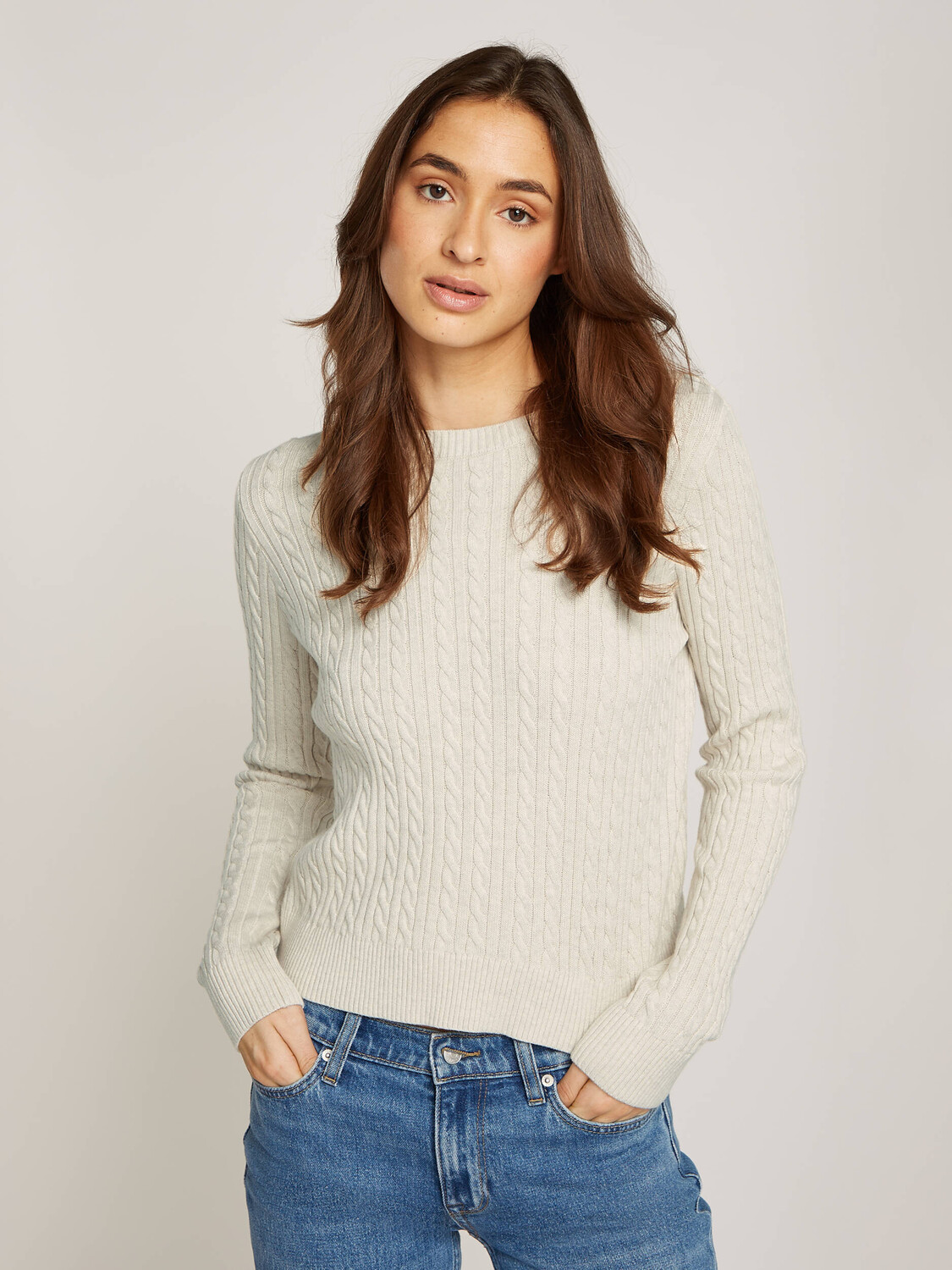 

Свитер Tommy Jeans essential Regular Fit, бежевый