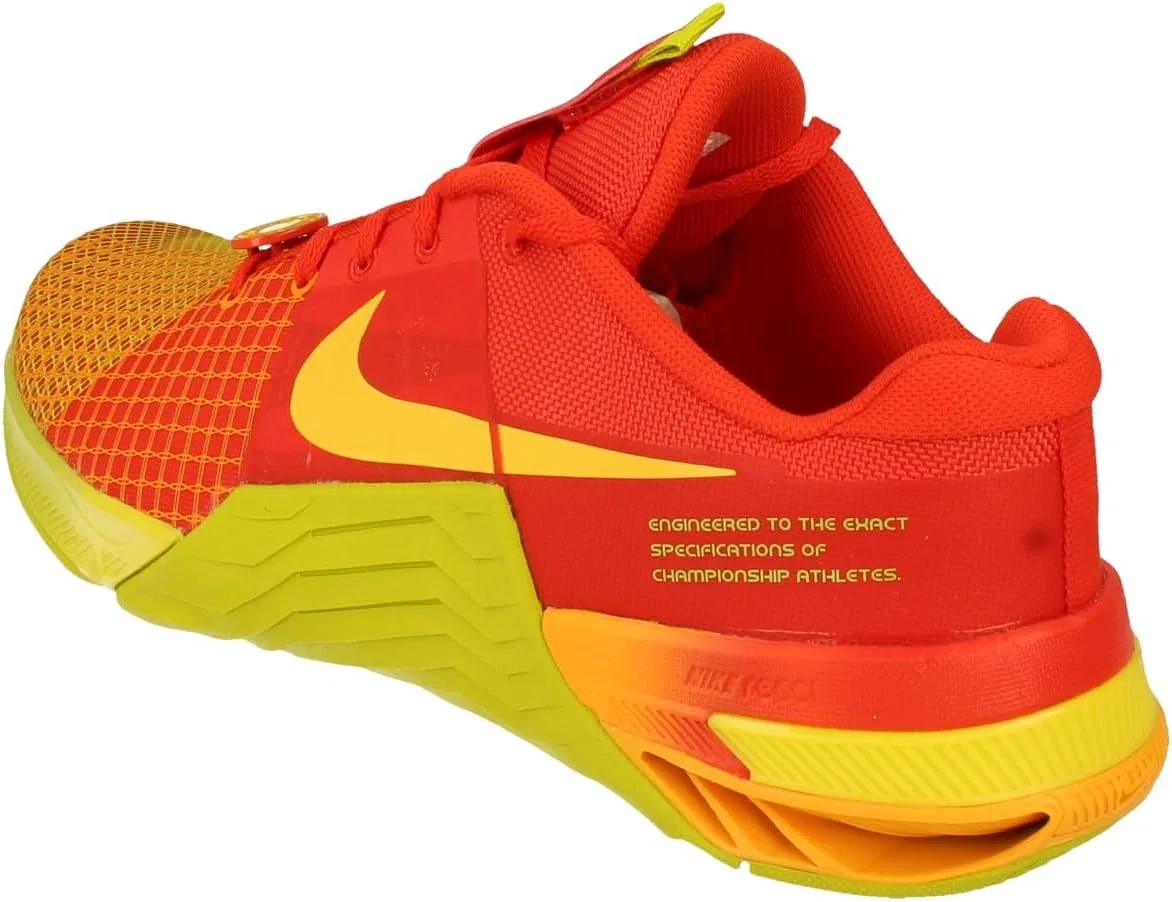 Мужские кроссовки Nike Metcon 8 Do9328, Picante Red Multi Color 600 — фото 2