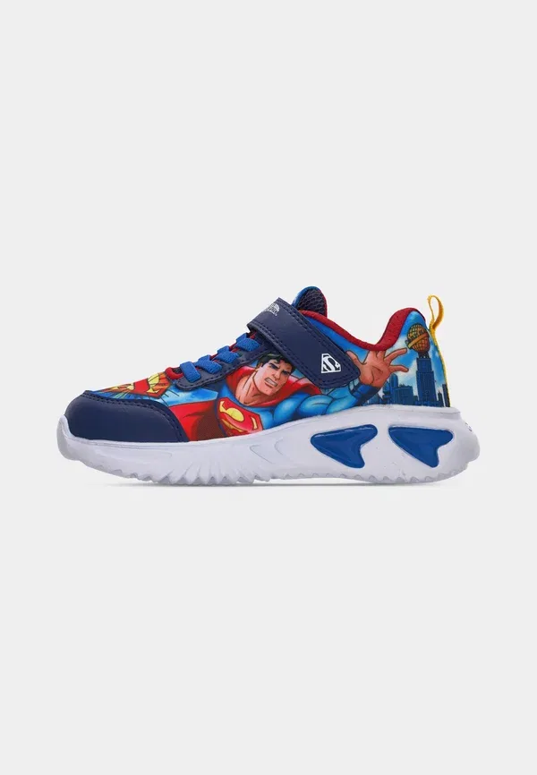 Кроссовки Geox Light up warner bros superman assister boy trainers, темно-синий/голубой — фото 2