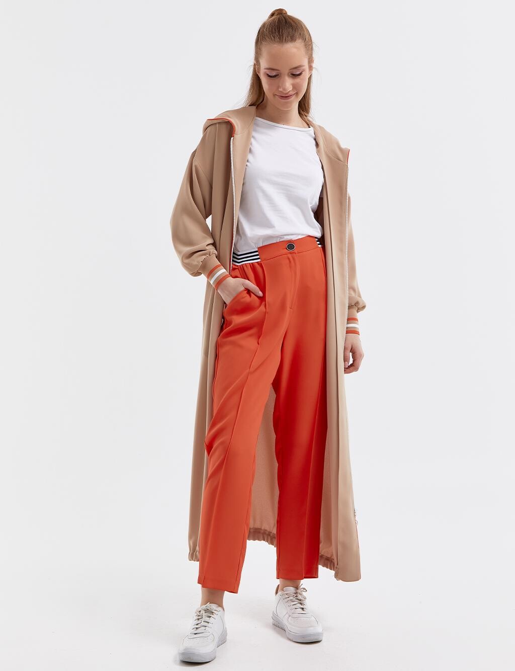 

Абая Colored Tie Abaya Beige Kayra