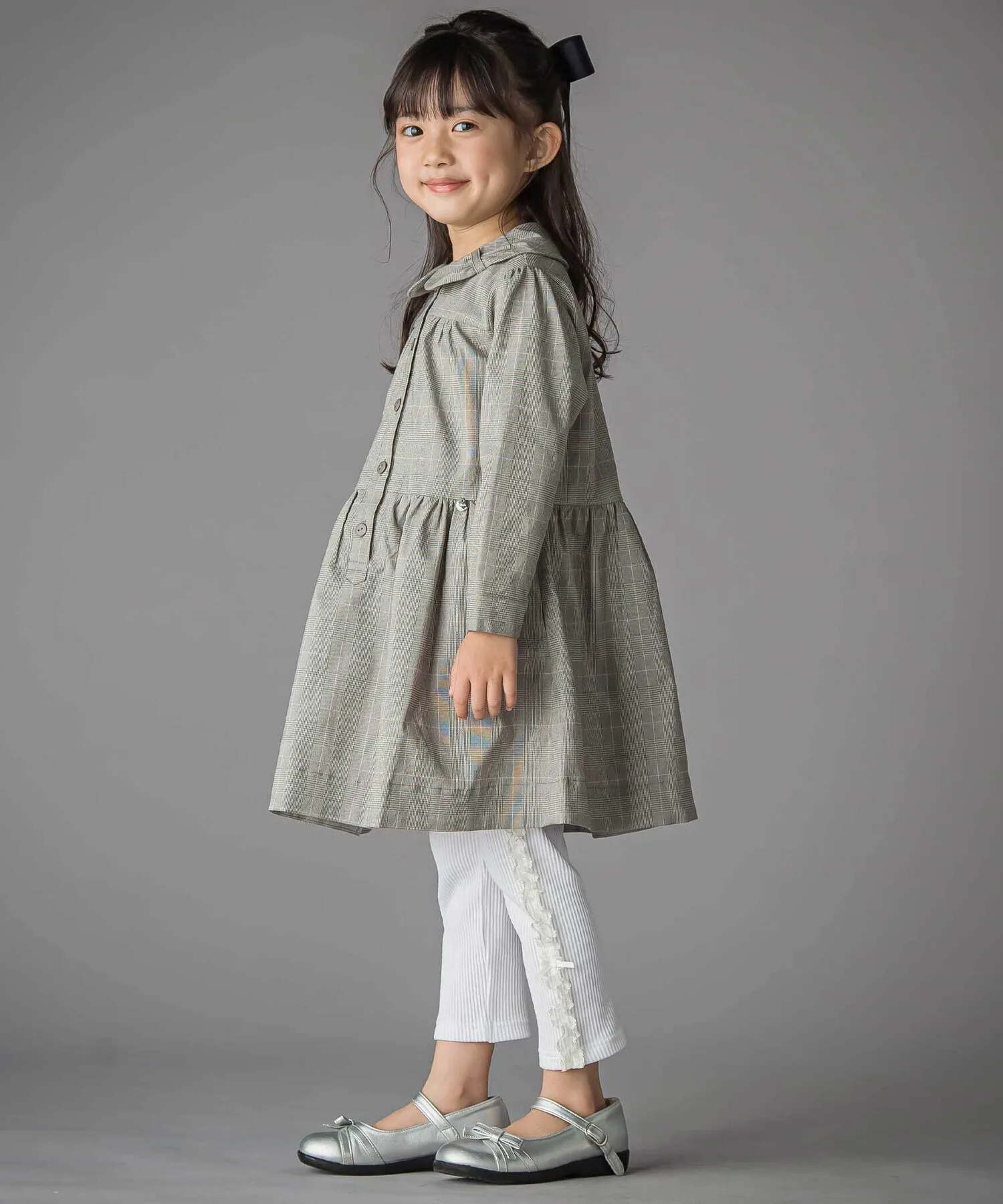 Детское платье BeBe Petits Pois Vert с воротником-бантом в клетку — фото 3