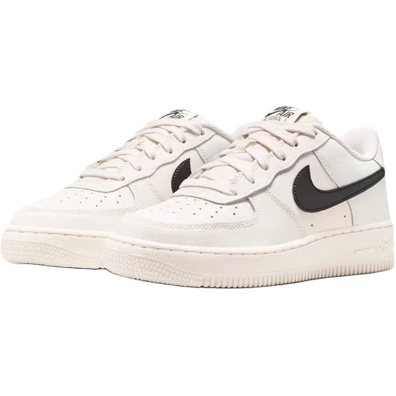 Кроссовки для скейтбординга Air Force 1 Low Top Kids' White Black Kids' Nike — фото 4