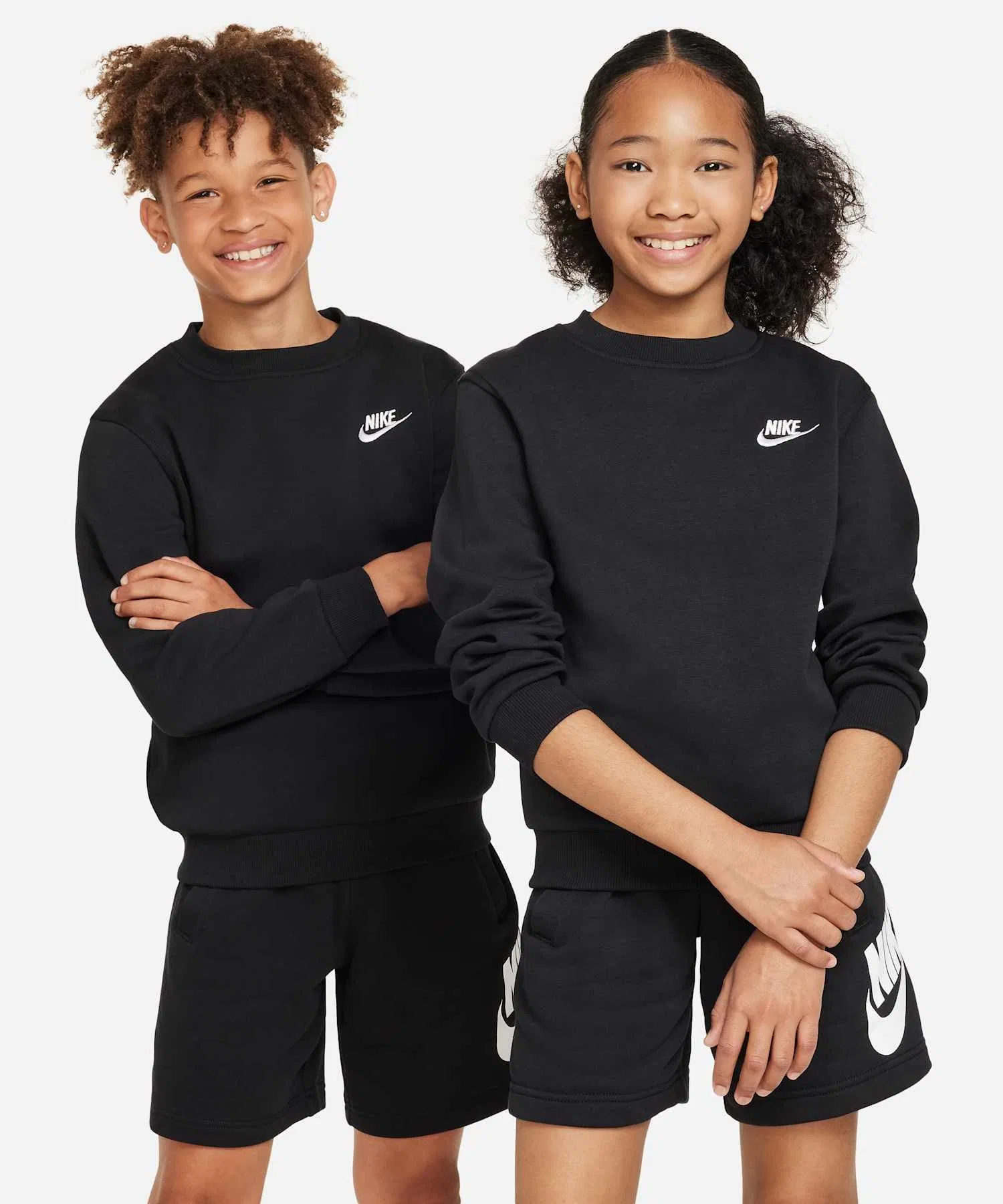 《В наличии комплект》 Детская флисовая толстовка Nike Sportswear Club / Детская флисовая толстовка Nike Sportswear Club FD3006-010, черная