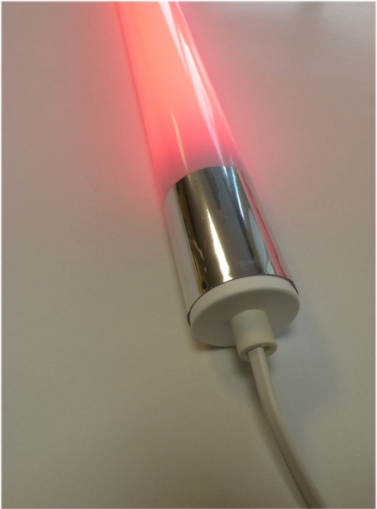 

8168 LED VISION стержень 24Вт 153см черный колпачок IP20 пластиковая трубка красный Xenon