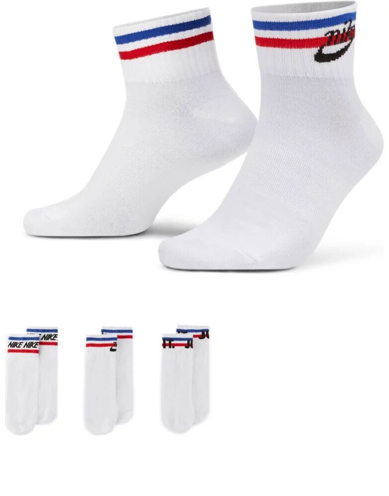 

Комплект из трех белых носков до щиколотки Nike Essential