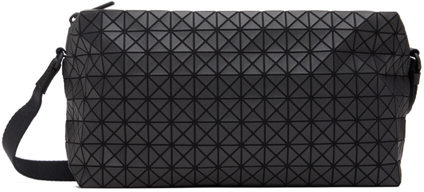 

Черная седельная сумка Bao Bao Issey Miyake, цвет Matte black