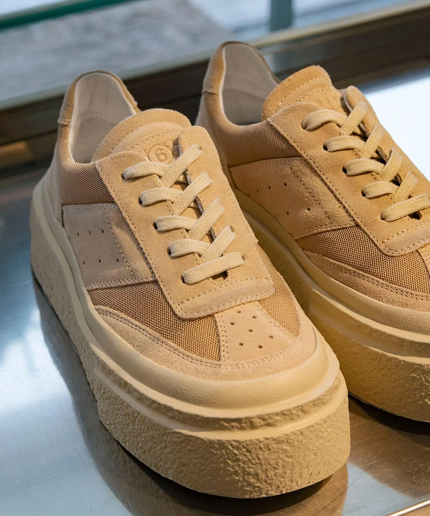 Мужские кроссовки на платформе MM6 Maison Margiela SH1WS0013 бежевые